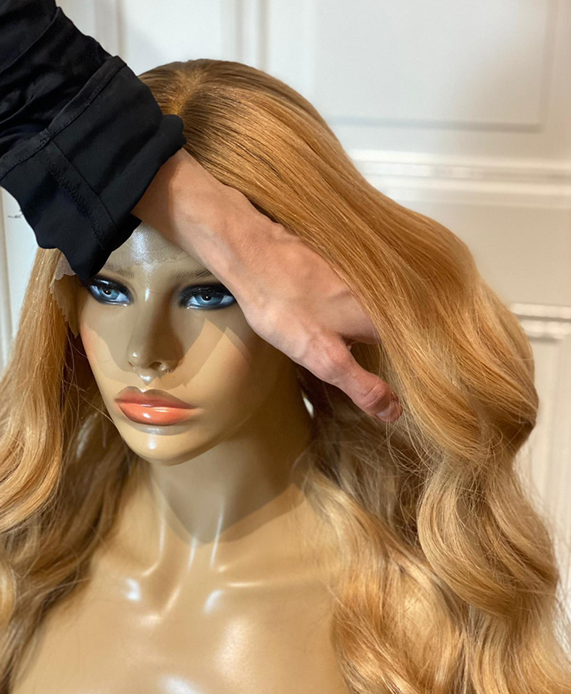 The Full Moon Wig